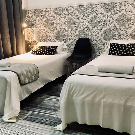 Hostal Boutique Khronos Barcelona Zewnętrze zdjęcie